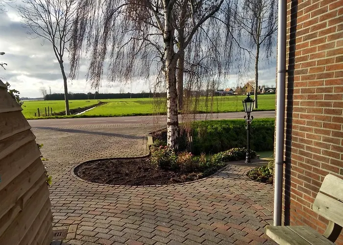 Ons Nest Bed & Breakfast 3*